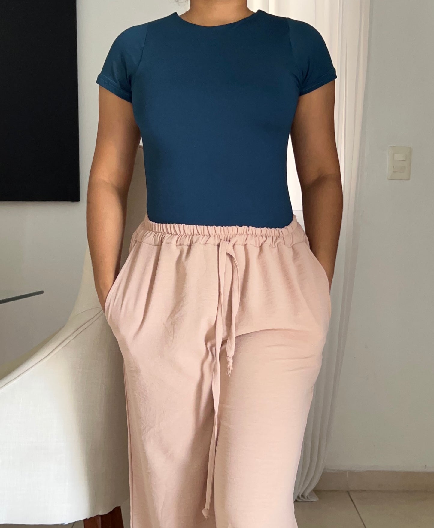 Bodysuit |Mangas cortas | escote redondo