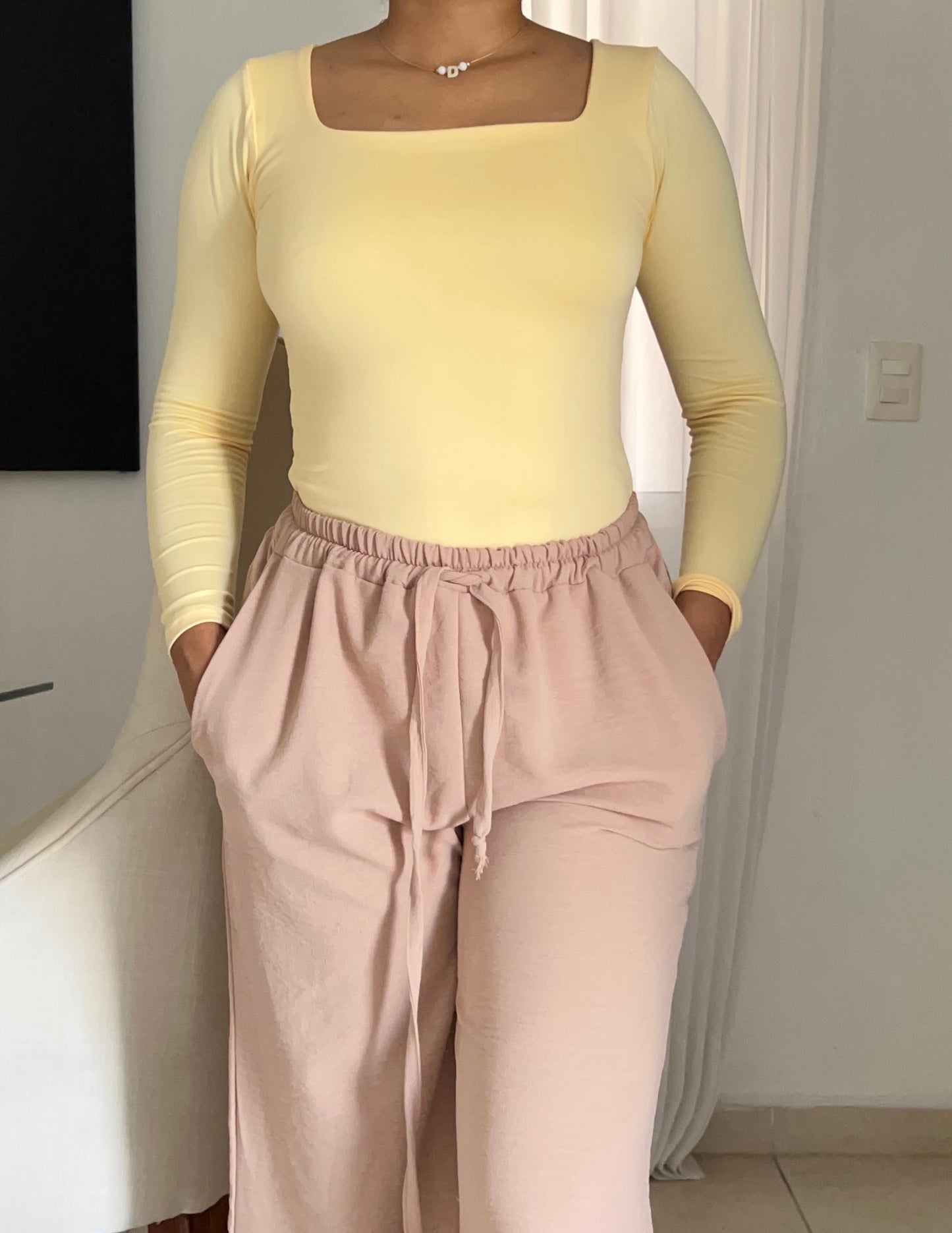 Bodysuit | escote cuadrado | mangas largas
