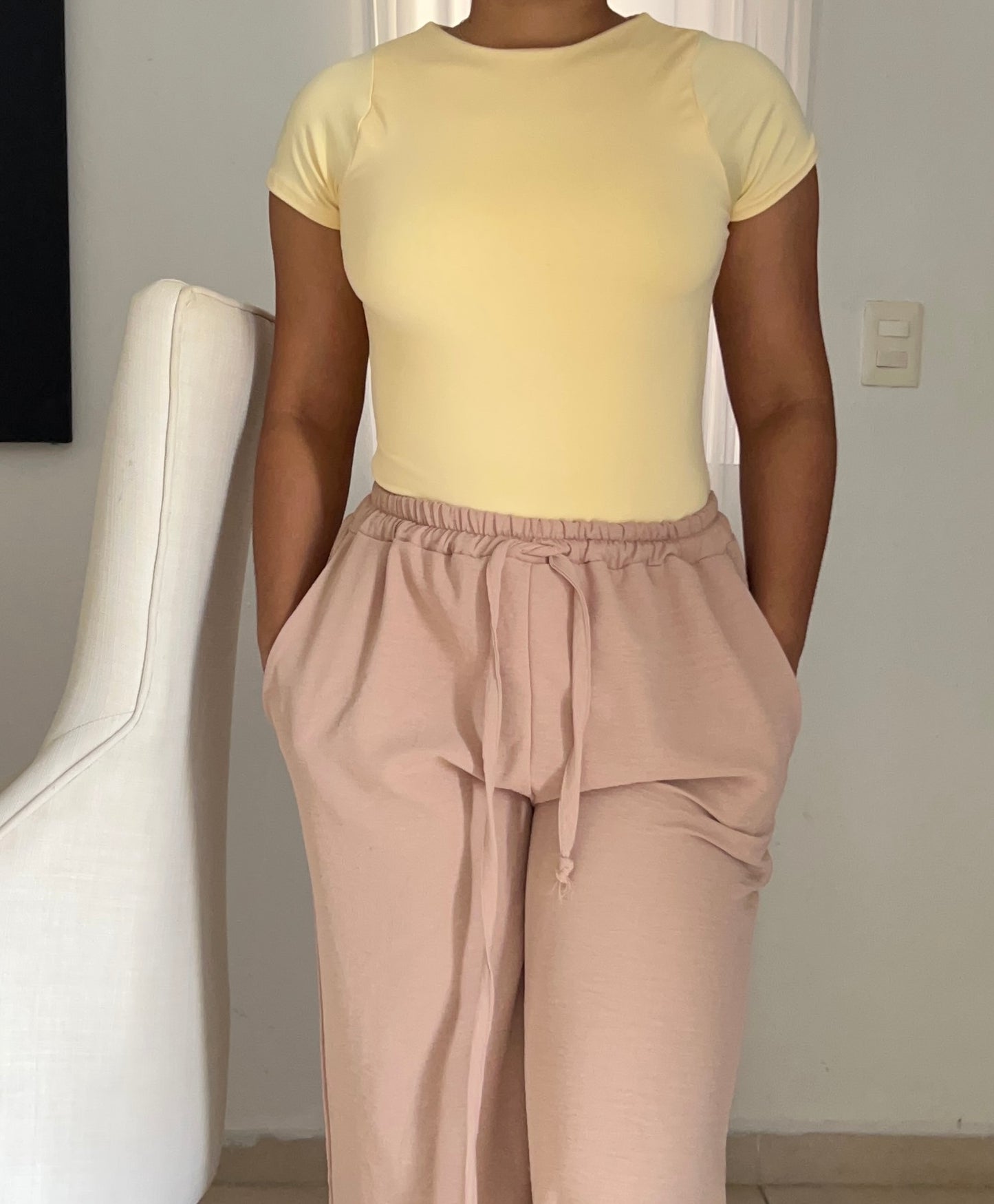 Bodysuit |Mangas cortas | escote redondo