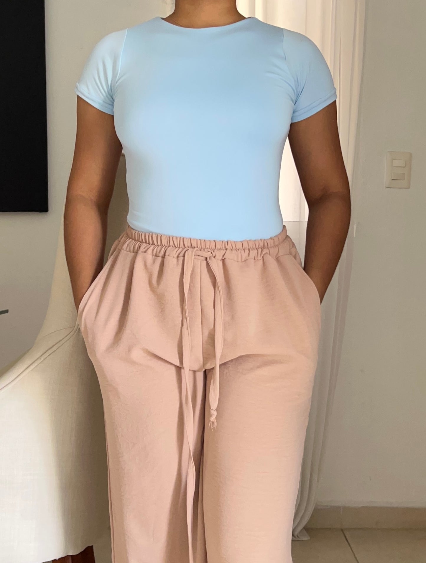 Bodysuit |Mangas cortas | escote redondo