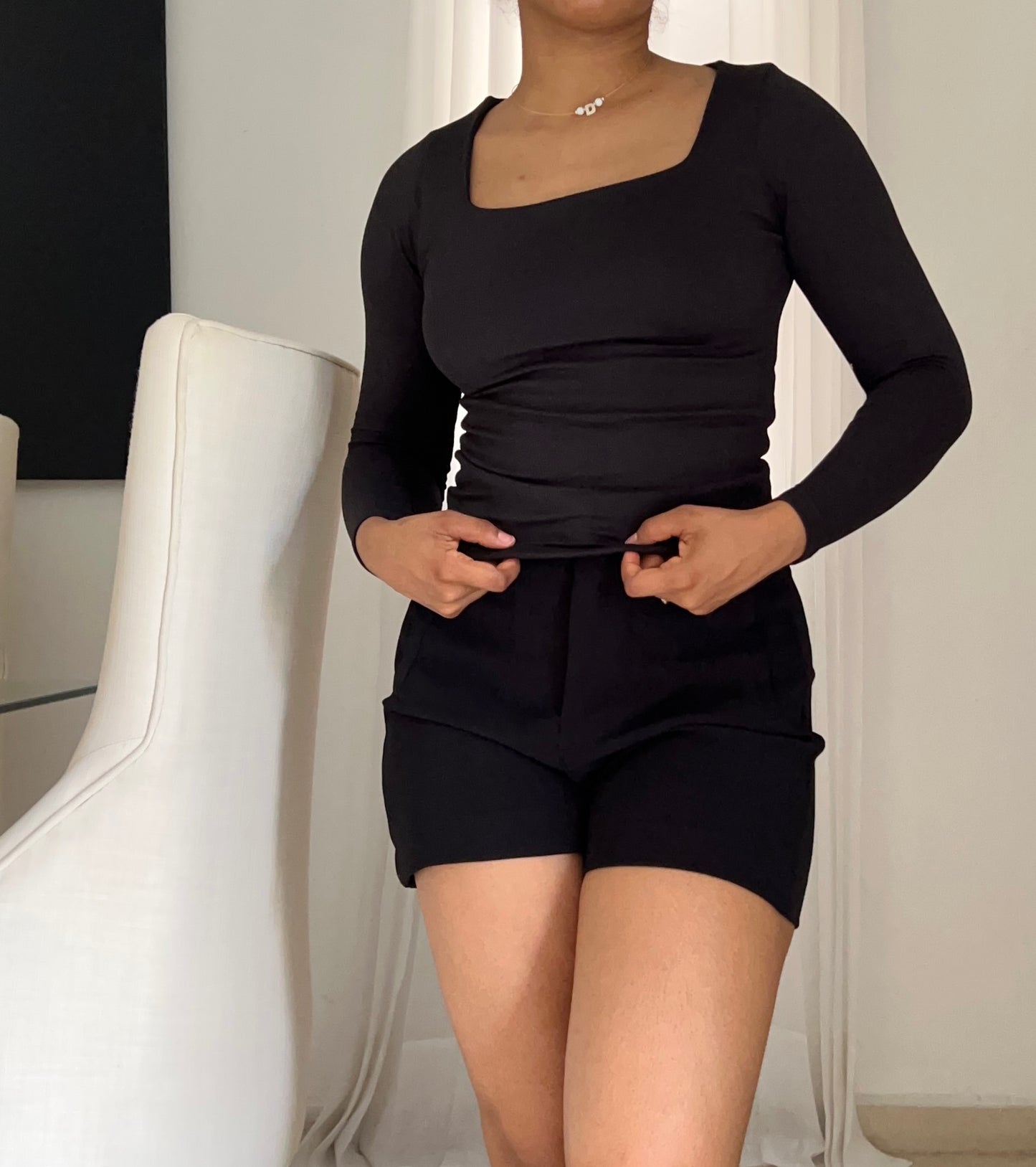 Top básico | escote cuadrado | mangas largas