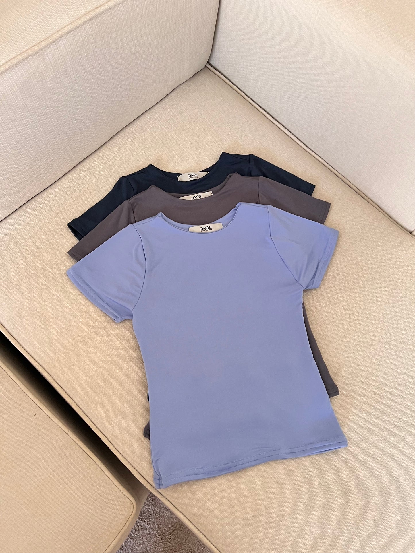Basic top | mangas cortas
