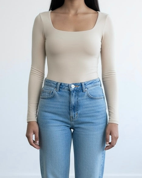 Bodysuit | escote cuadrado | mangas largas